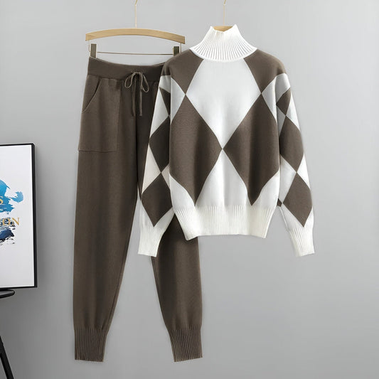 Mira™ | Varmt set med hög krage